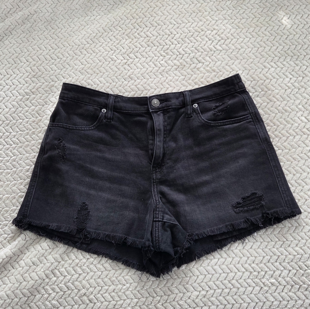 Mid-Rise Black Distressed Denim Shorts